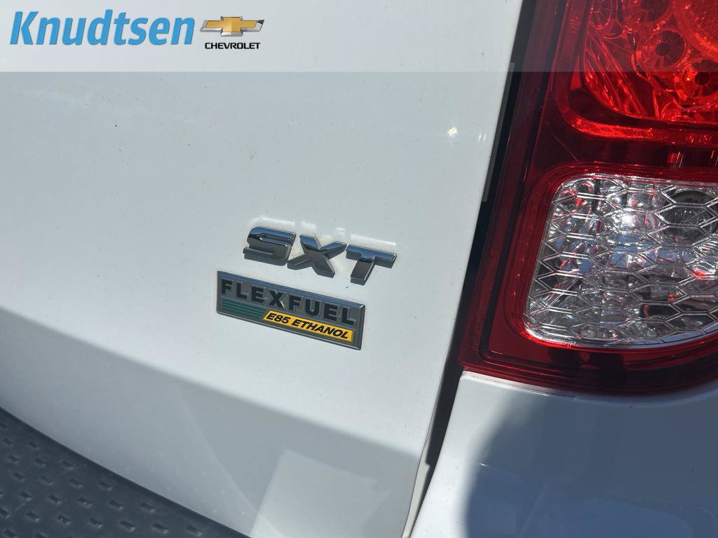 Used 2018 Dodge Grand Caravan SXT FWD image 9