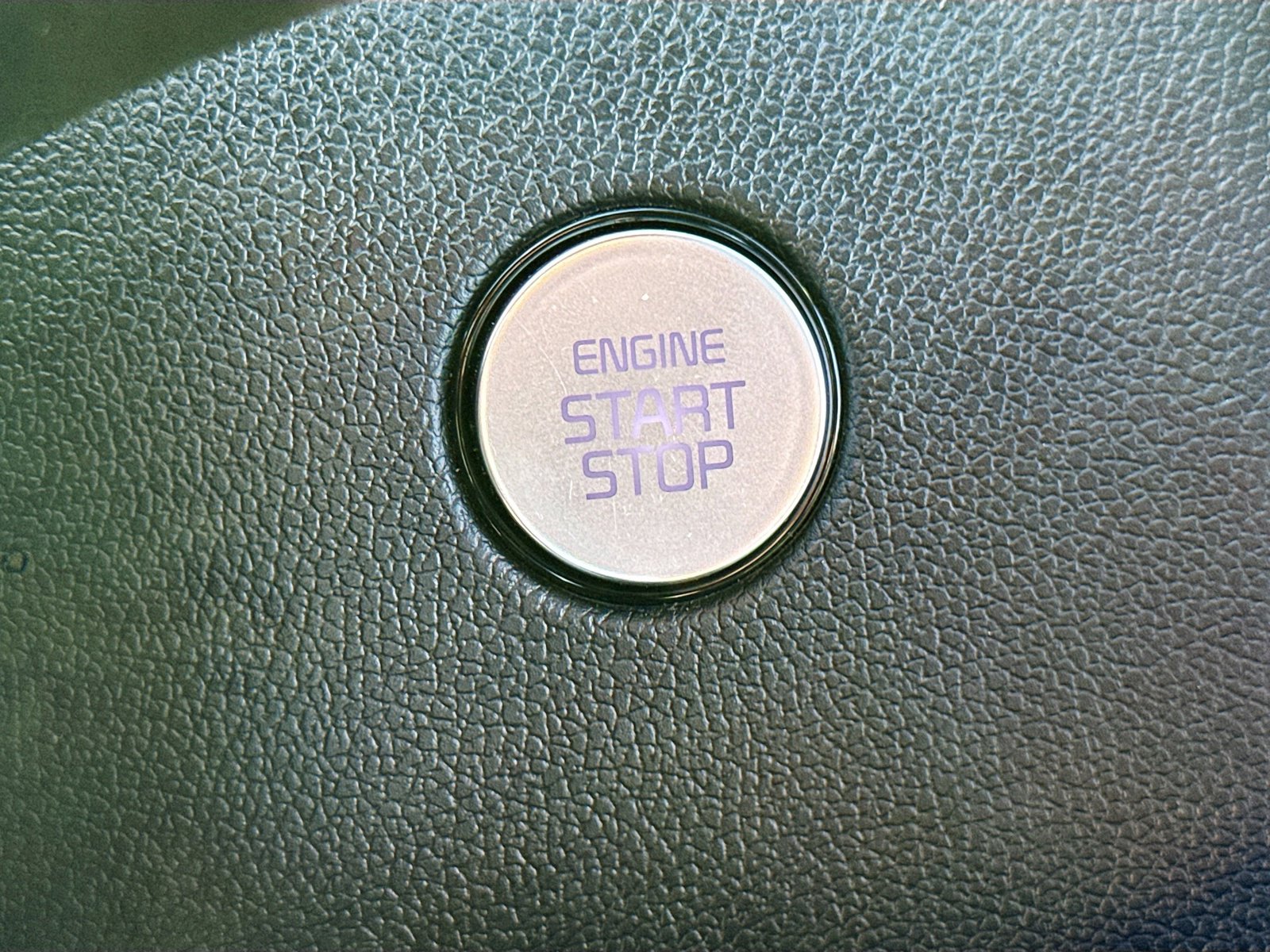 Used 2023 Kia Sorento S w/ Panoramic Sunroof Package image 10