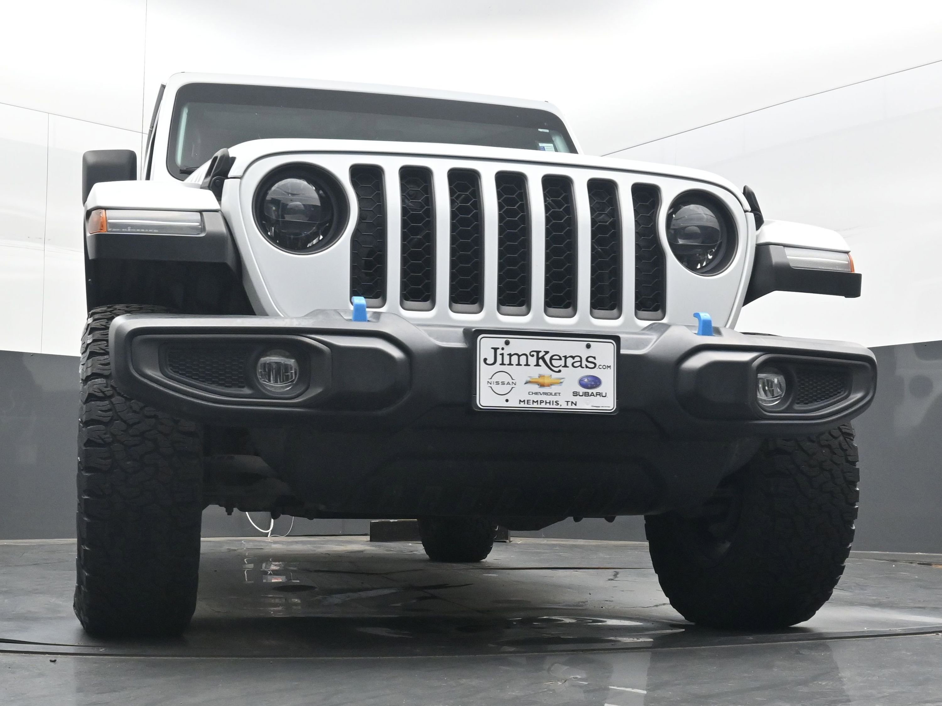 Used 2023 Jeep Wrangler Unlimited Rubicon 4xe w/ Cold Weather Group image 27