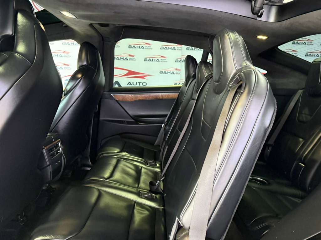 Used 2017 Tesla Model X 100D image 42