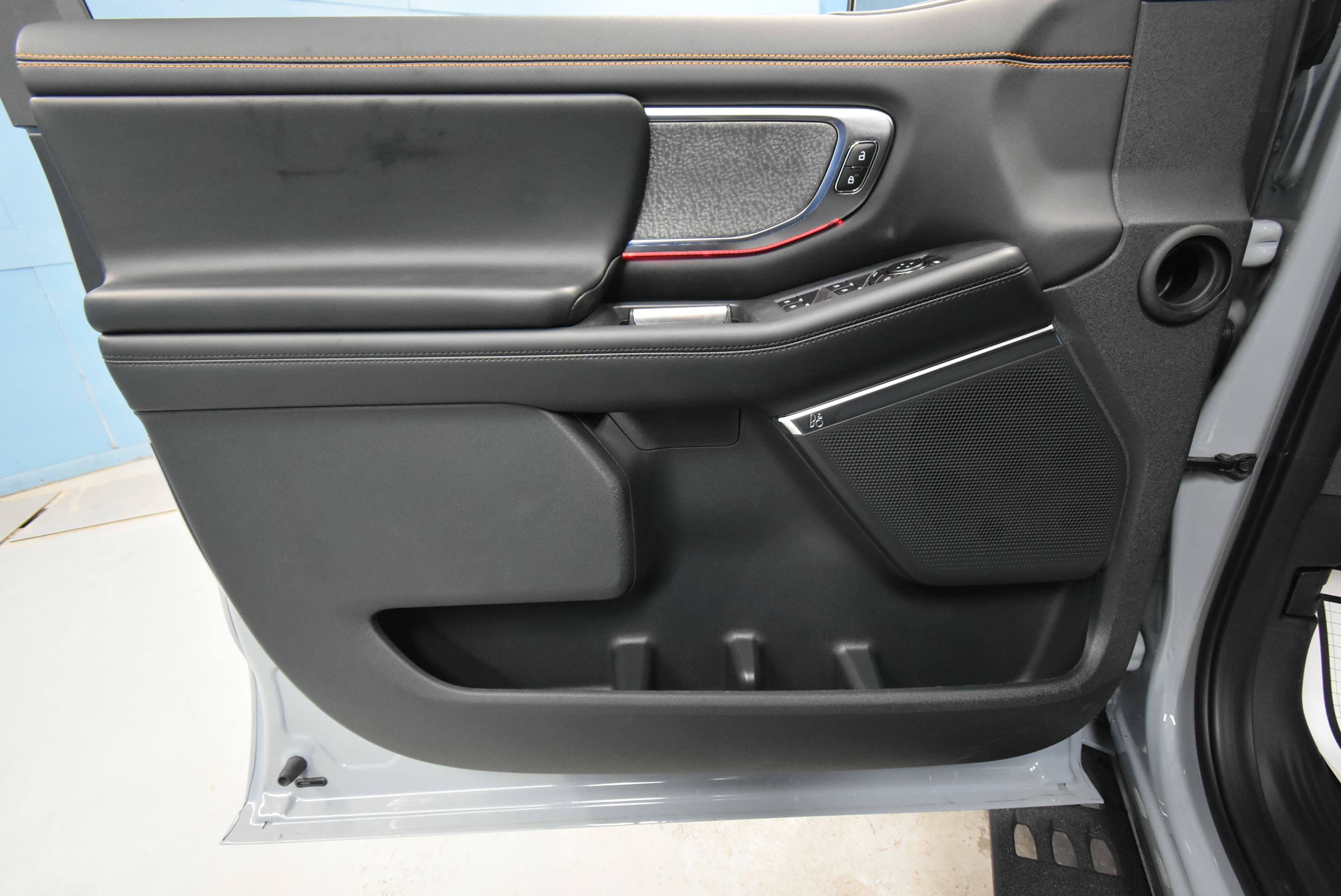 New 2026 Ford Expedition Tremor image 4