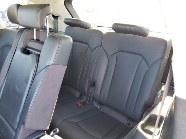 Used 2018 Audi Q7 3.0T Prestige AWD/4WD image 37