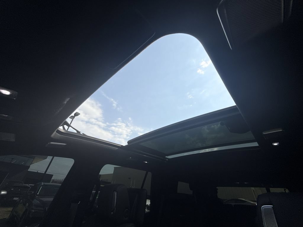 Used 2023 Cadillac Escalade V w/ Heavy-Duty Trailer Package AWD/4WD image 21
