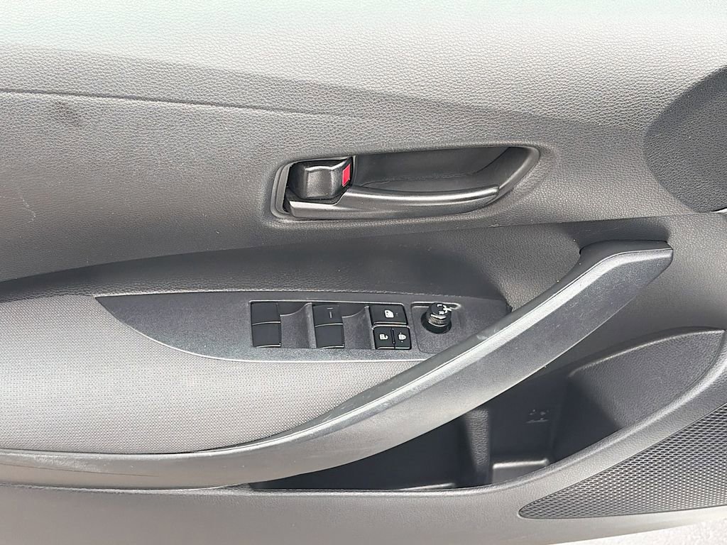 Used 2023 Toyota Corolla LE FWD image 18