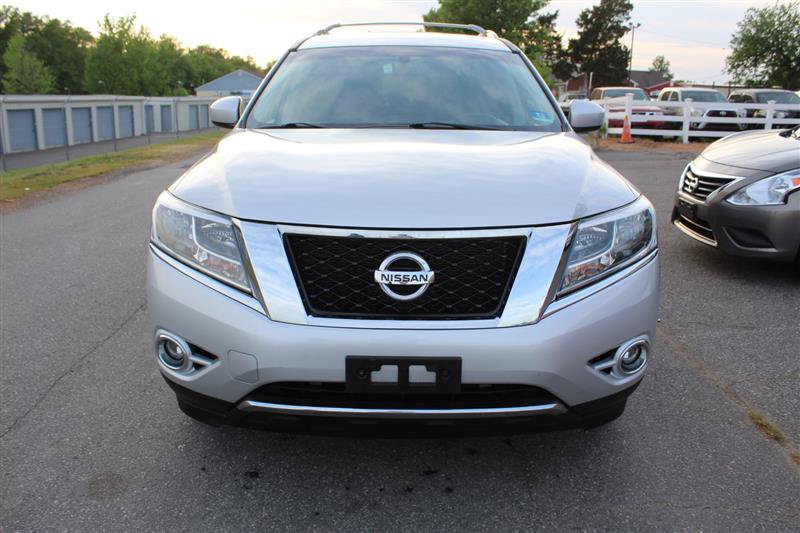 Used 2013 Nissan Pathfinder SL w/ SL Premium Pkg AWD/4WD image 2