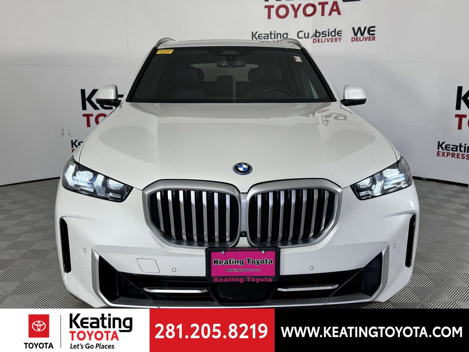 Used 2024 BMW X5 xDrive50e image 10