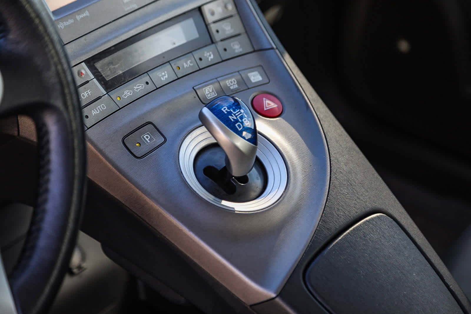 Used 2015 Toyota Prius Four image 20