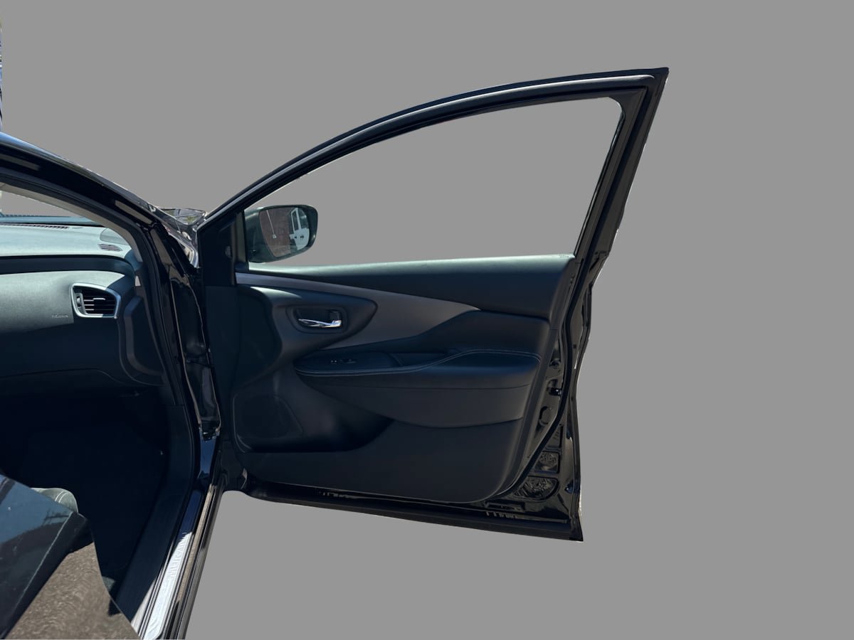 Used 2019 Nissan Murano SV AWD/4WD image 19