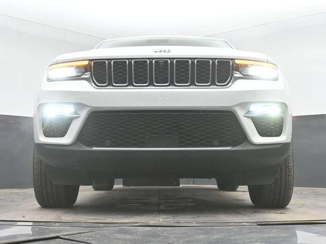 Used 2022 Jeep Grand Cherokee Limited 4xe w/ Luxury Tech Group II AWD/4WD image 28