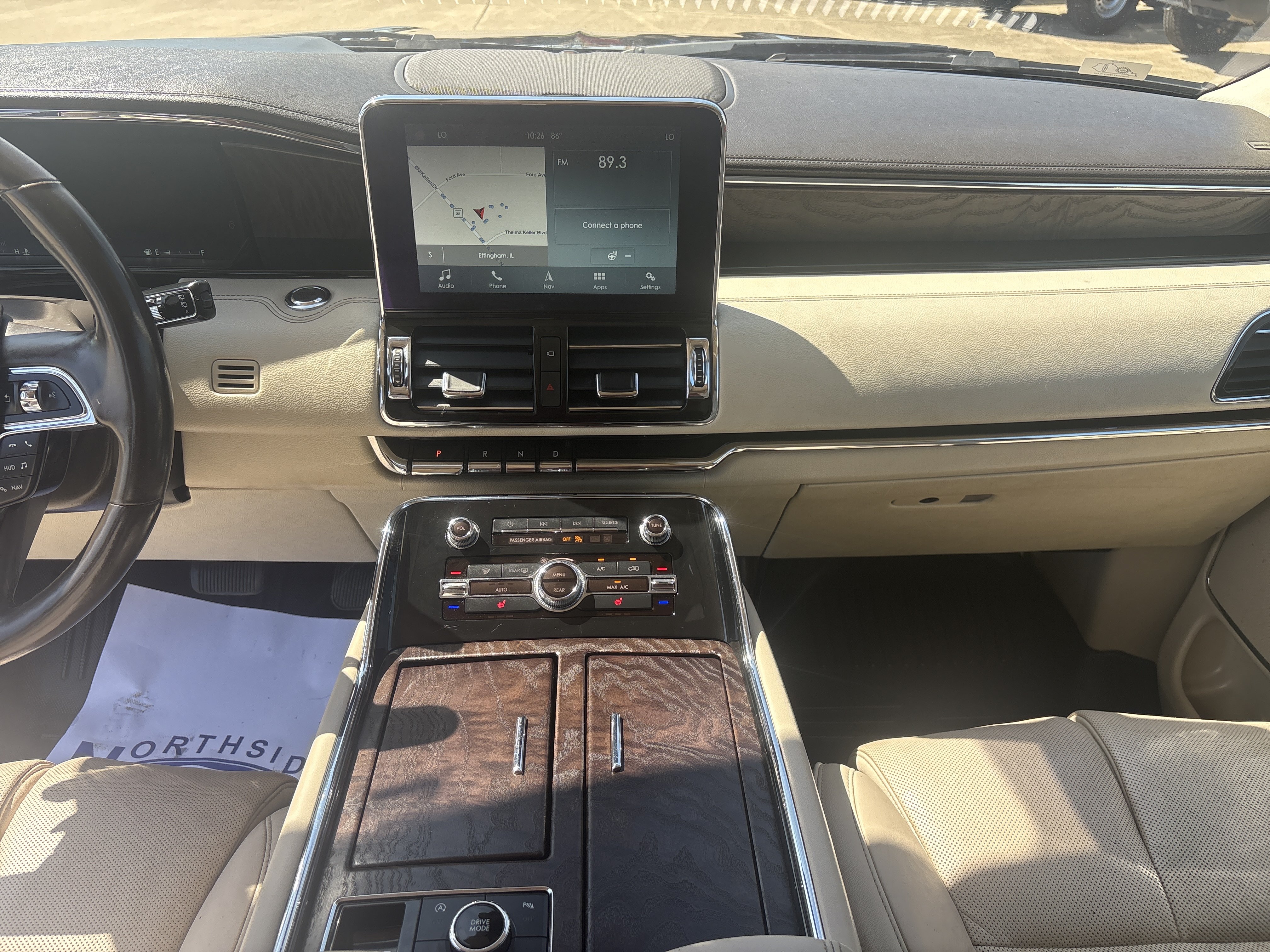 Used 2018 Lincoln Navigator Select w/ Technology Package RWD image 12
