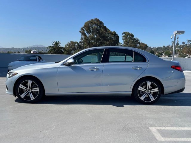 Used 2025 Mercedes-Benz C 300 Sedan image 24