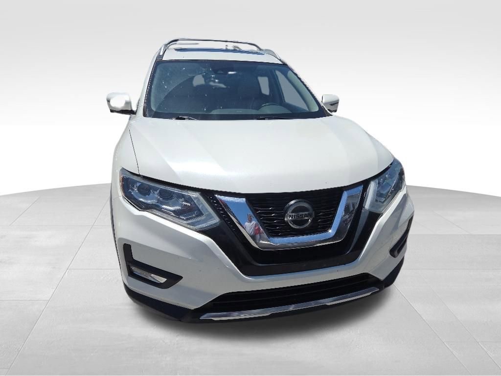 Used 2018 Nissan Rogue SL w/ Premium Package FWD image 7