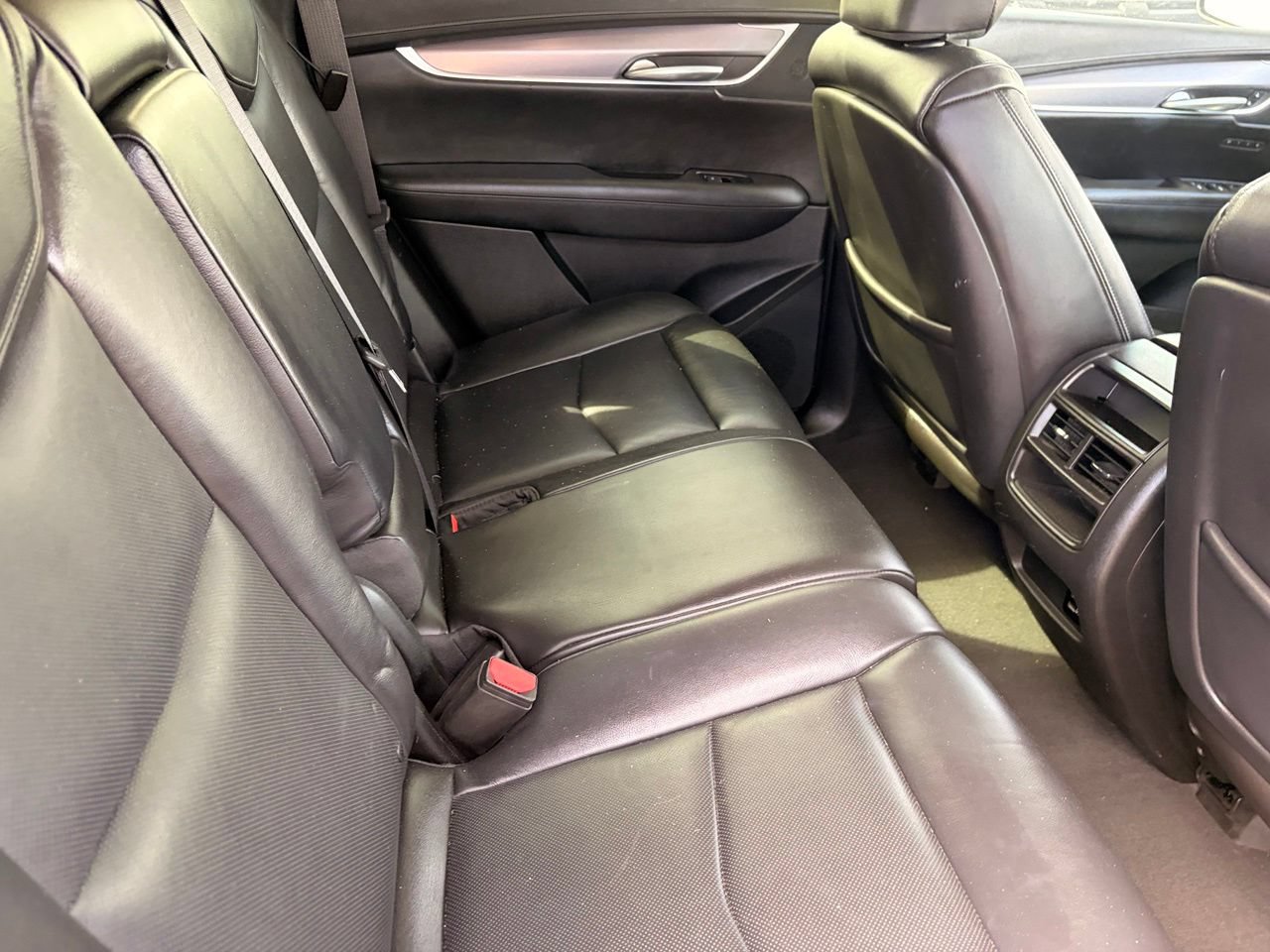 Used 2018 Cadillac XT5 Luxury FWD image 14