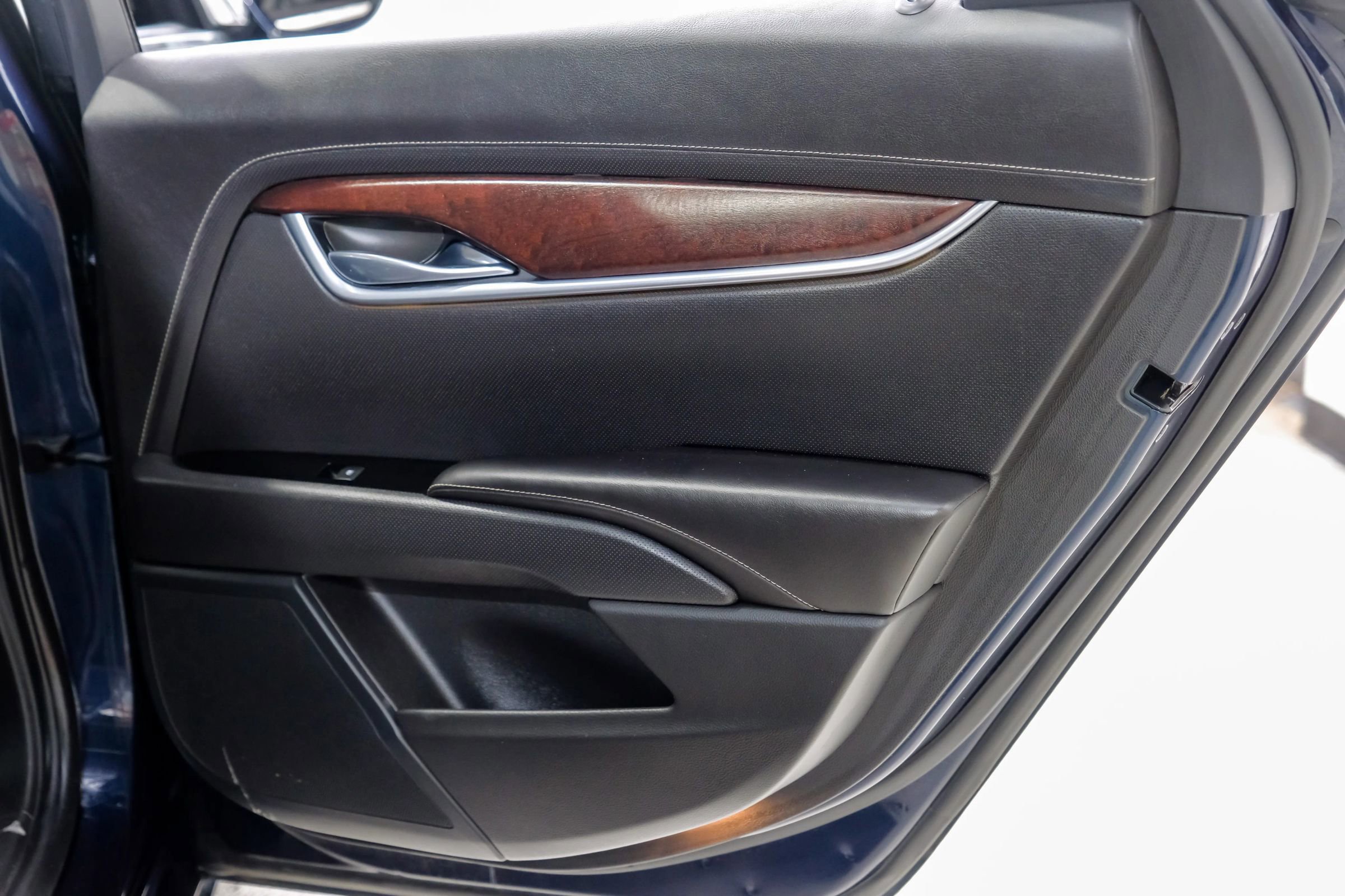 Used 2019 Cadillac XTS Luxury image 54