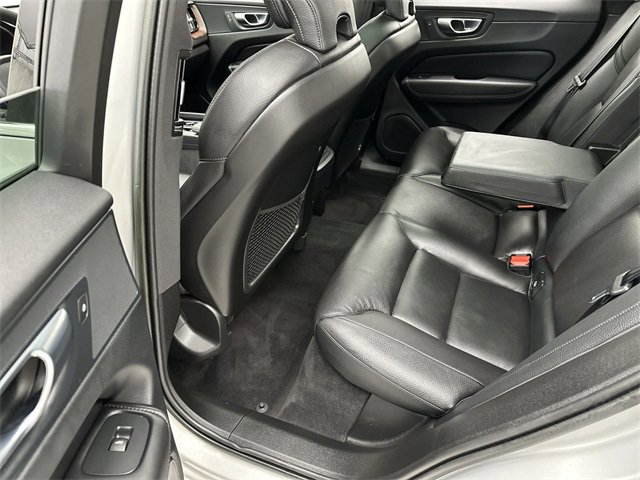 Certified 2023 Volvo XC60 B5 Plus w/ Climate Package image 23