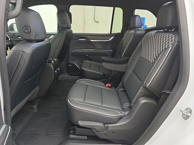 New 2026 GMC Acadia Denali w/ Super Cruise Package image 24