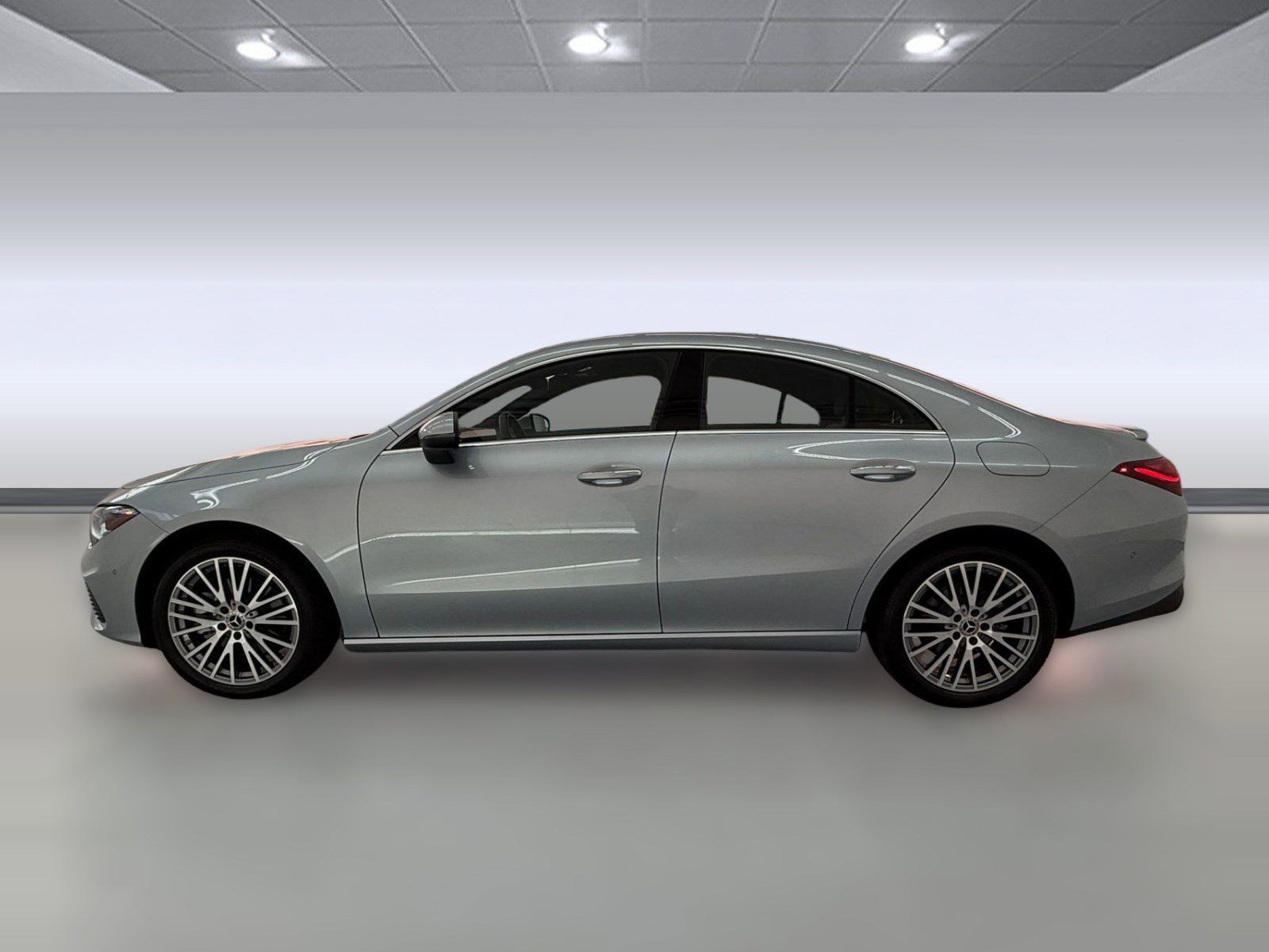 Used 2026 Mercedes-Benz CLA 250 image 2
