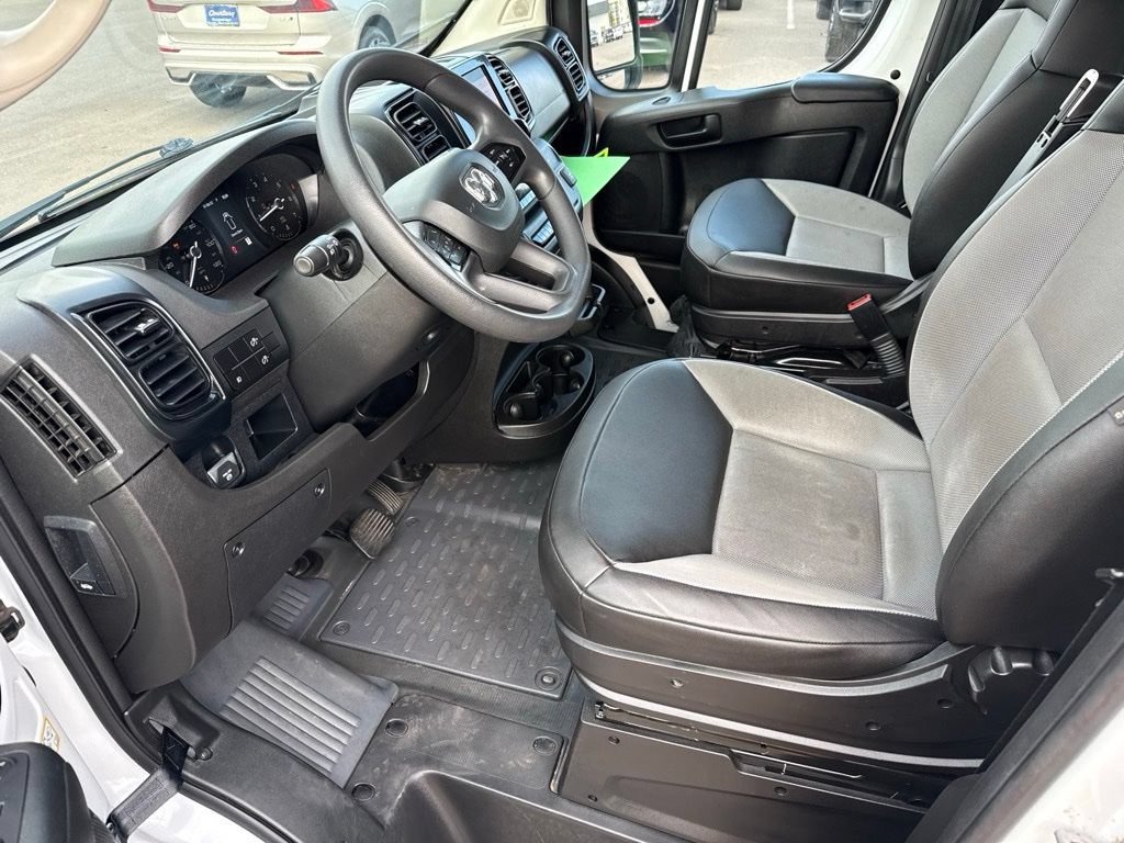 Used 2024 RAM ProMaster 2500 w/ Convenience Group FWD image 27