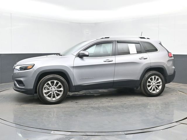 Used 2019 Jeep Cherokee Latitude w/ Cold Weather Group AWD/4WD image 6