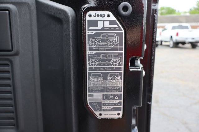 Used 2026 Jeep Wrangler Unlimited Rubicon AWD/4WD image 42