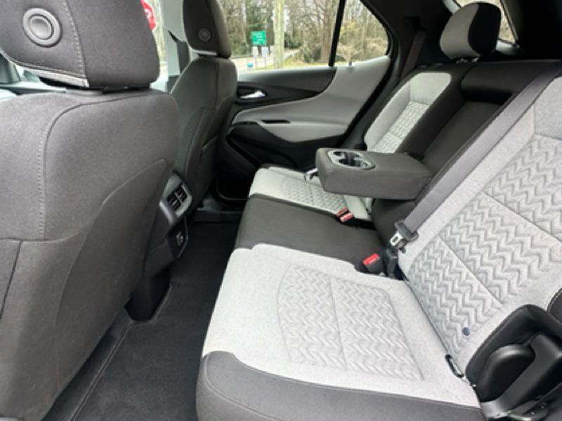 Used 2024 Chevrolet Equinox LT image 18
