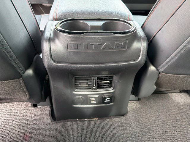 Used 2023 Nissan Titan PRO-4X AWD/4WD image 18