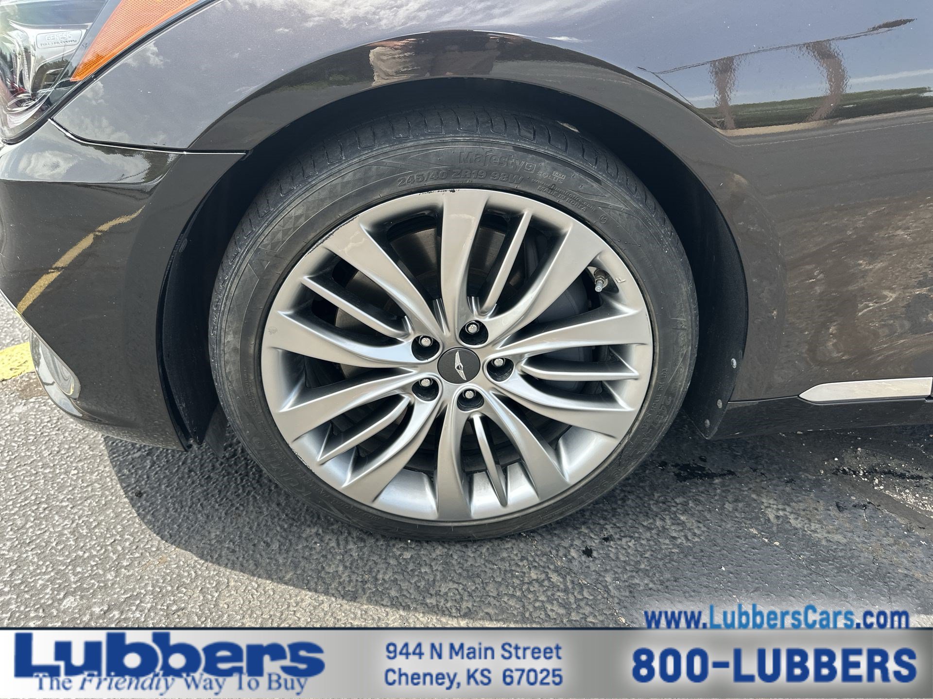 Used 2018 Genesis G80 5.0 Ultimate RWD image 10