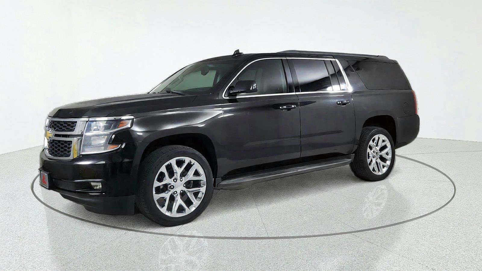 Used 2016 Chevrolet Suburban LT AWD/4WD image 3