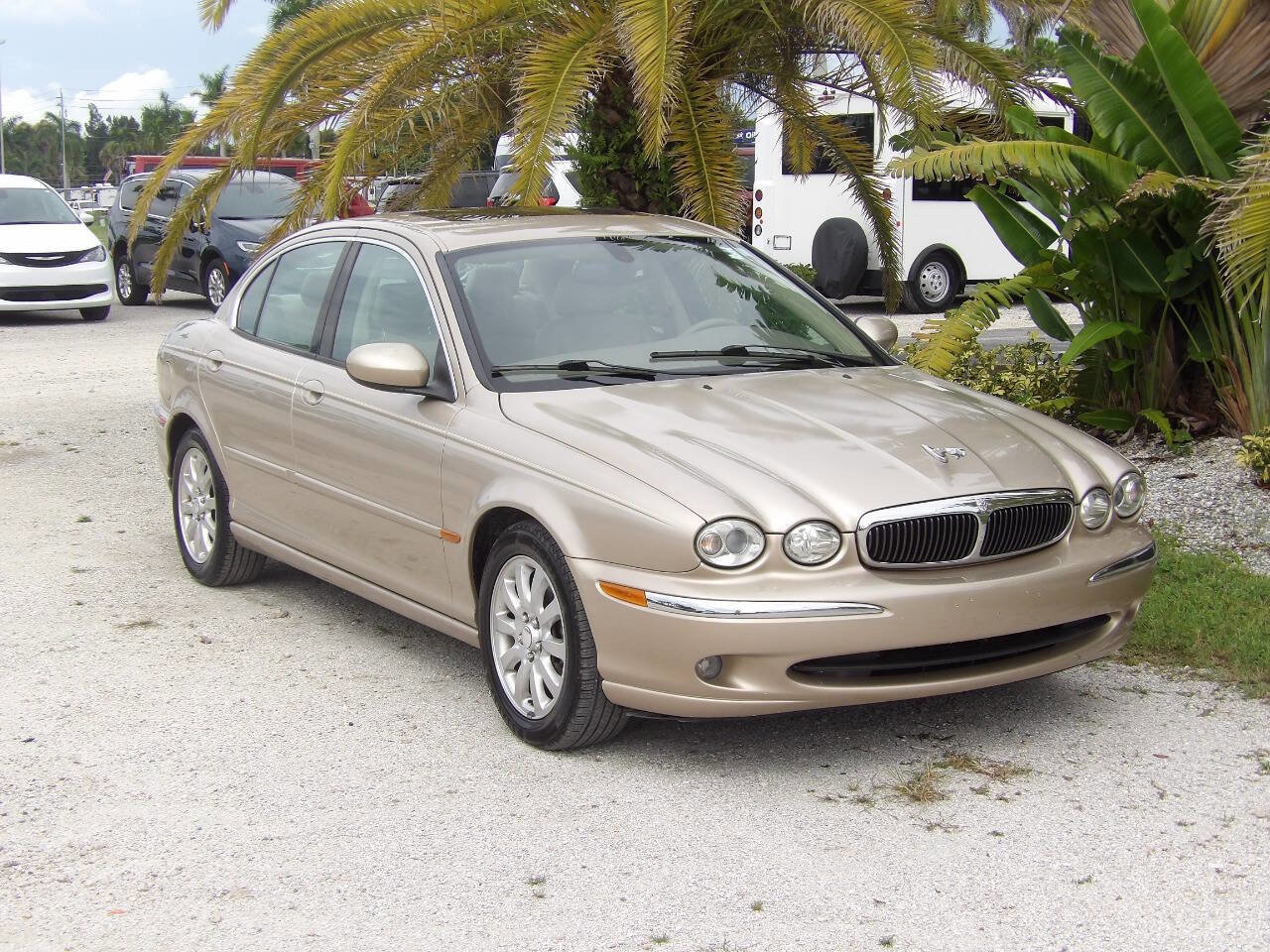 Used 2003 Jaguar X-TYPE 2.5 image 11