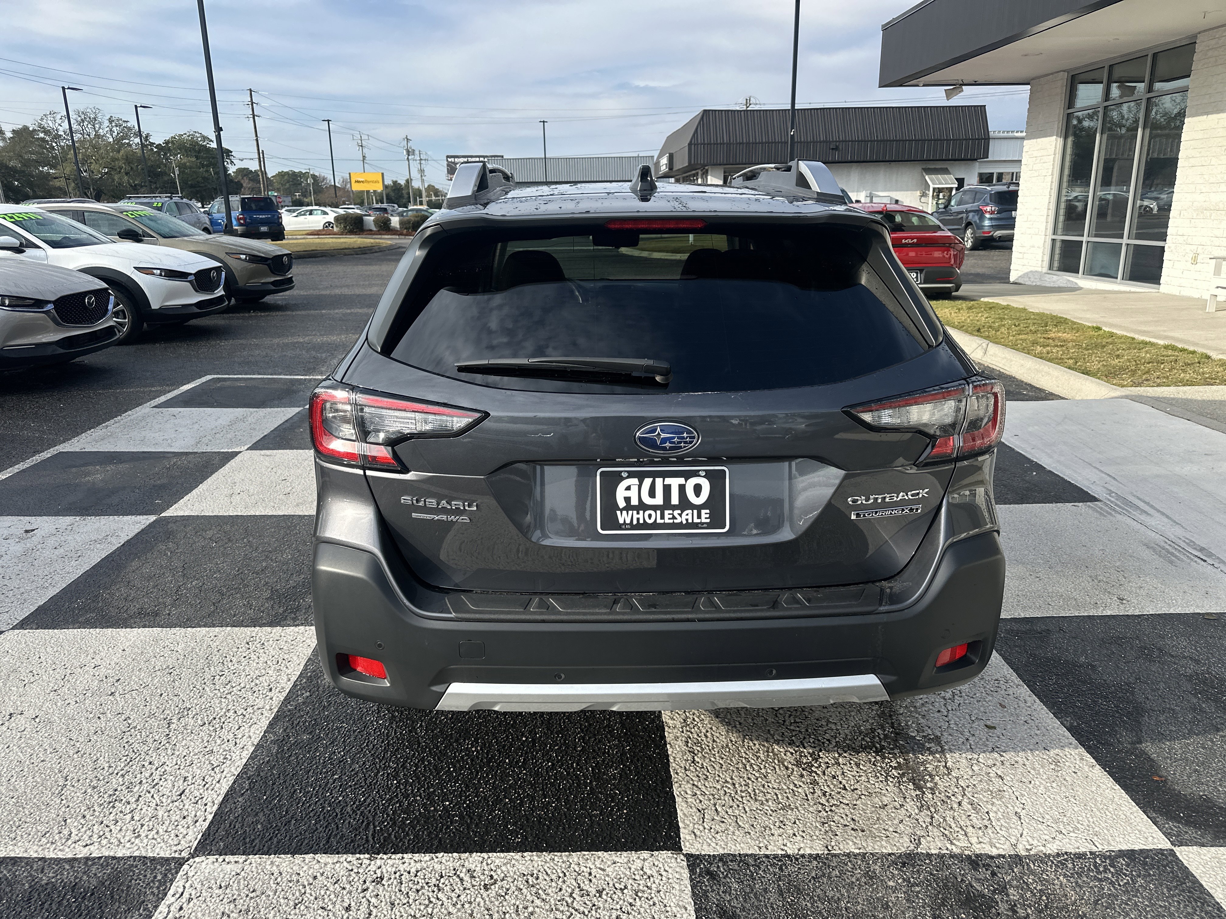 Used 2025 Subaru Outback Touring XT w/ Popular Package #2 image 4