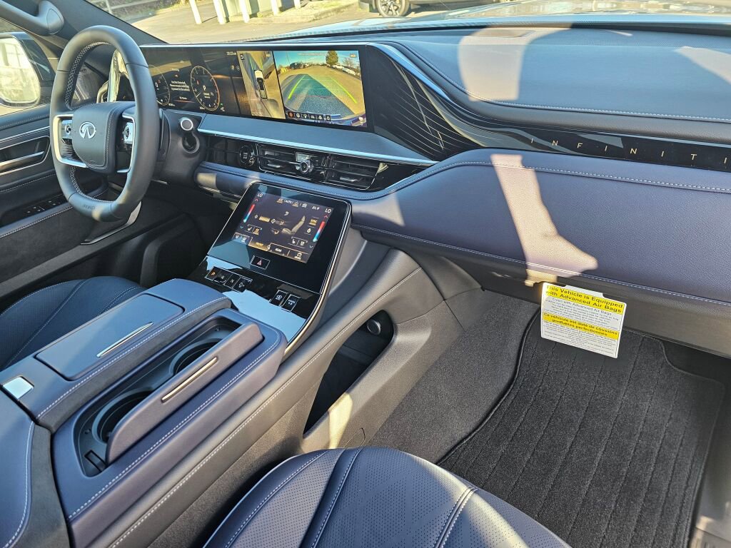 New 2026 INFINITI QX80 4WD image 13
