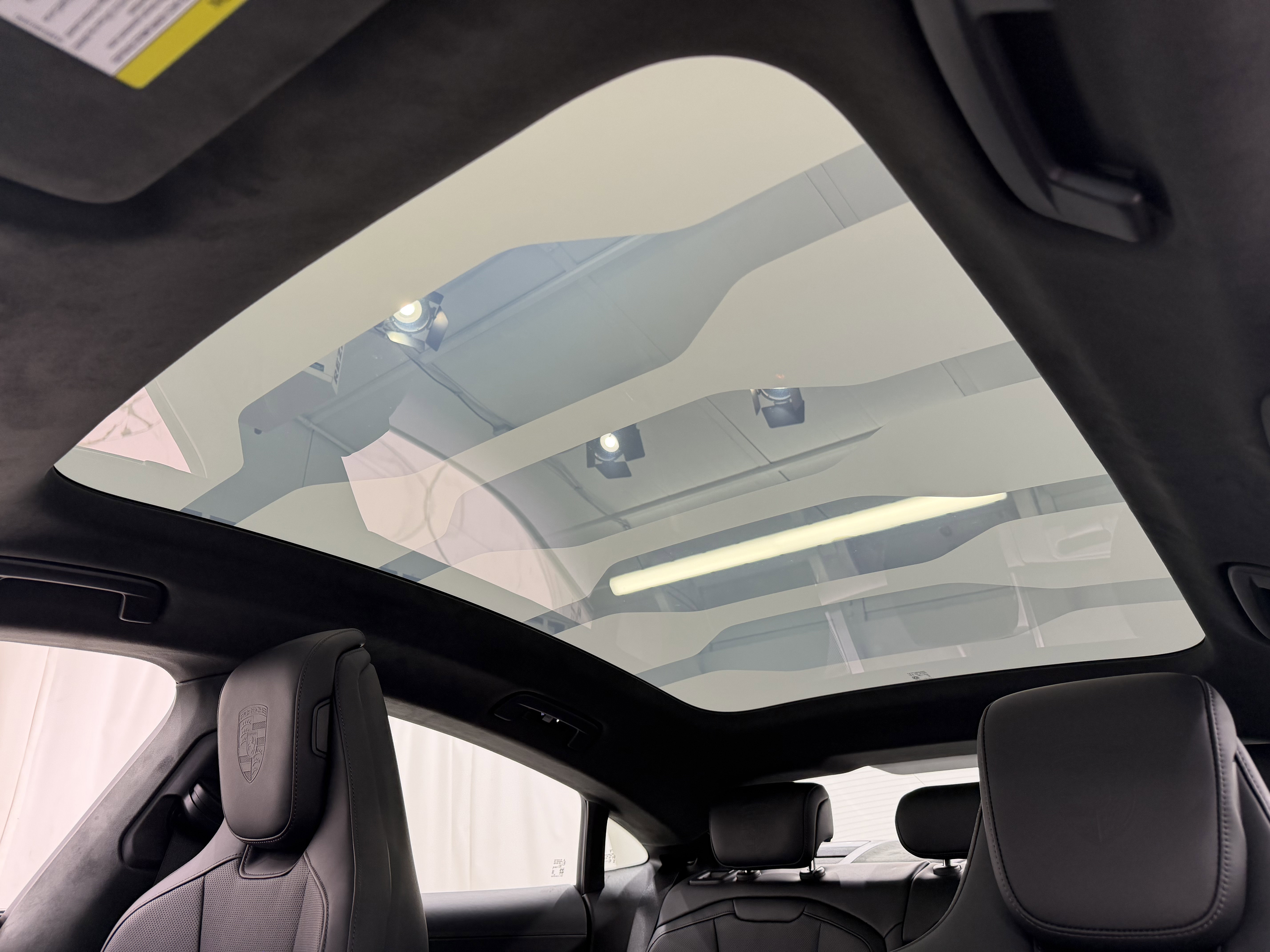 New 2026 Porsche Taycan GTS image 36