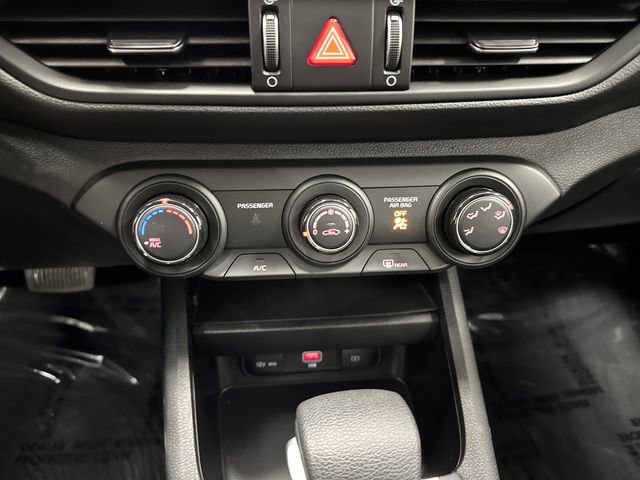 Used 2024 Kia Forte LXS w/ LXS Technology Package image 16