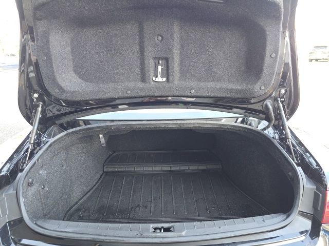 Used 2018 INFINITI Q60 3.0t Luxe w/ Sensory Package 3.0T Luxe image 33