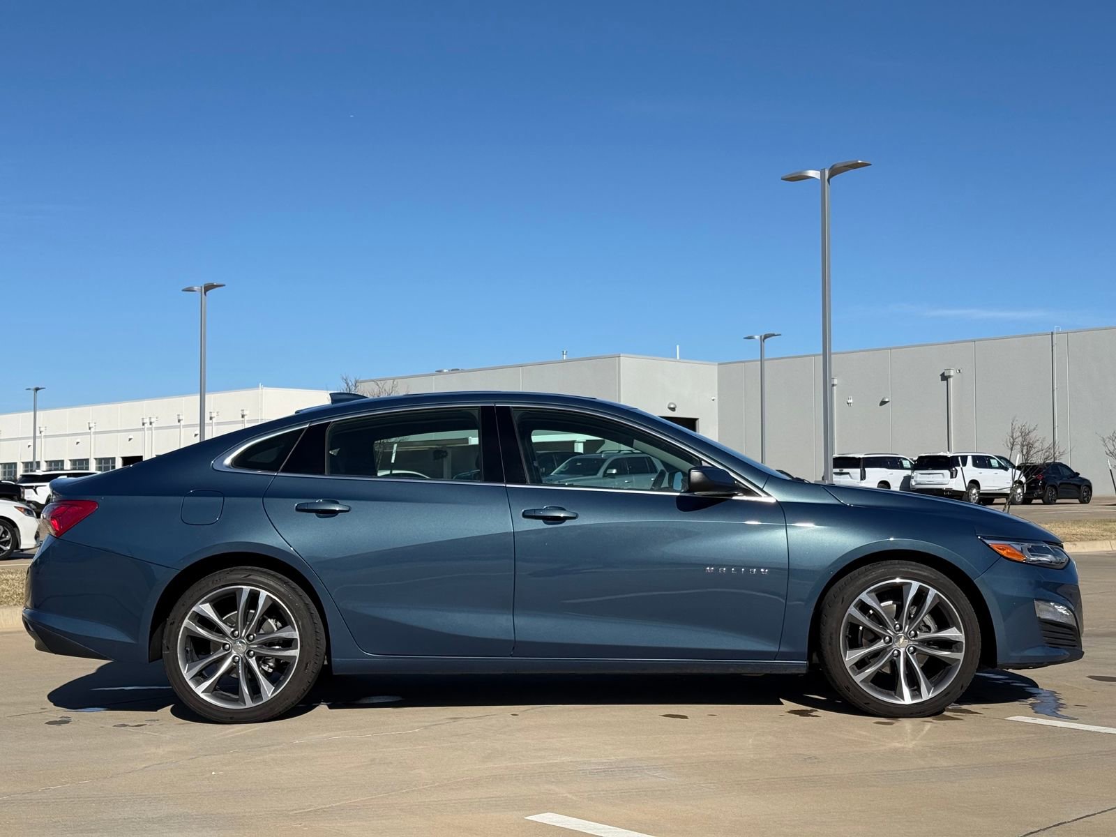 Used 2024 Chevrolet Malibu LT image 9