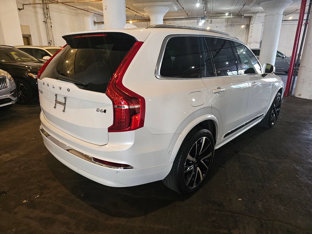 Certified 2024 Volvo XC90 B6 Ultimate AWD/4WD image 4