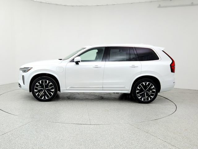 New 2026 Volvo XC90 T8 Plus w/ Protection Package Premier image 8