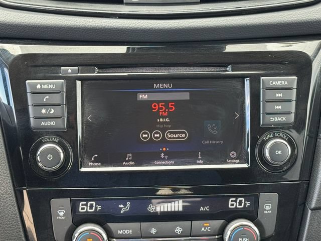 Used 2020 Nissan Rogue SV FWD image 19