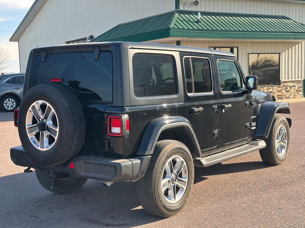 Used 2022 Jeep Wrangler Unlimited Sahara image 6