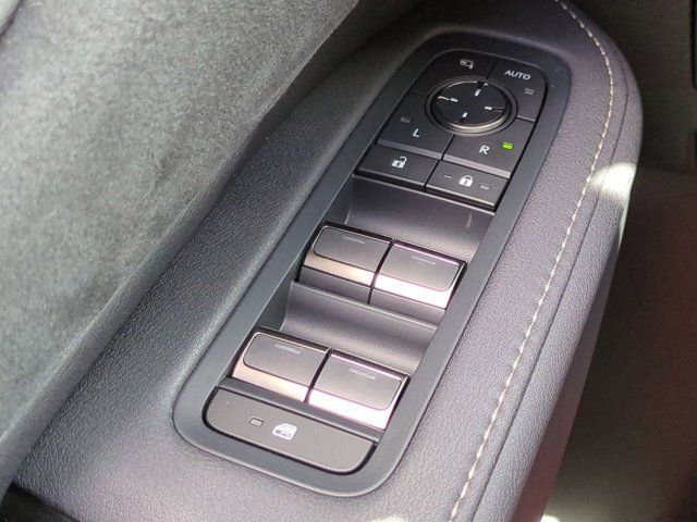 New 2026 Lexus TX 500h AWD image 22