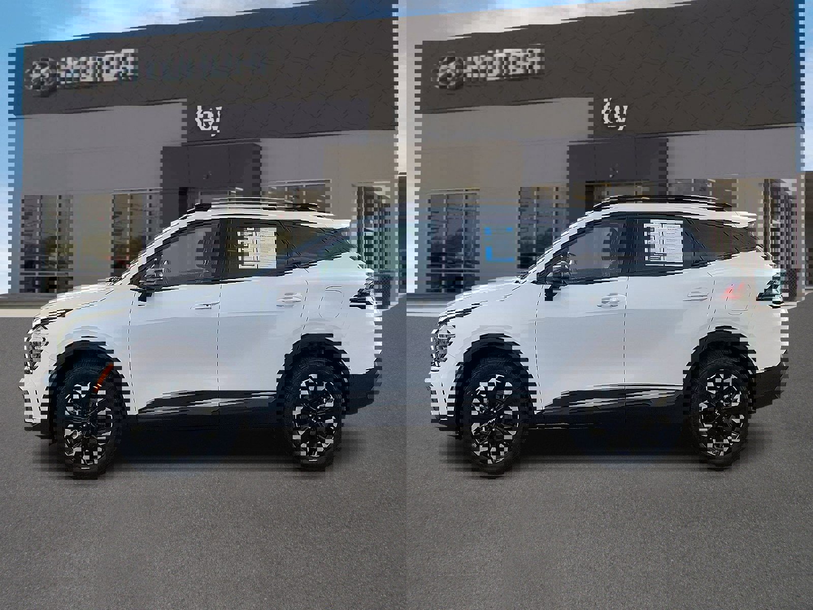 Used 2023 Kia Sportage X-Line w/ X-Line Premium Package image 6