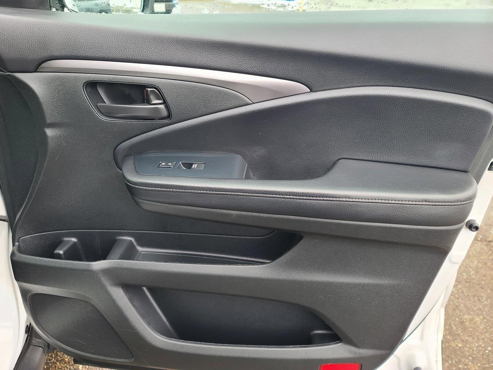 Used 2023 Honda Passport EX-L image 23