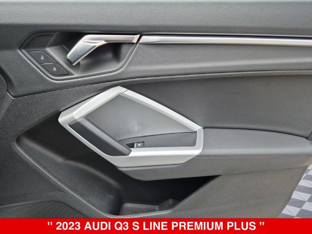 Used 2023 Audi Q3 2.0T Premium Plus w/ Premium Plus Package AWD/4WD image 36