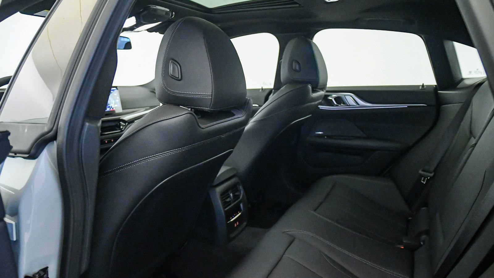 New 2026 BMW 440i xDrive AWD/4WD image 26
