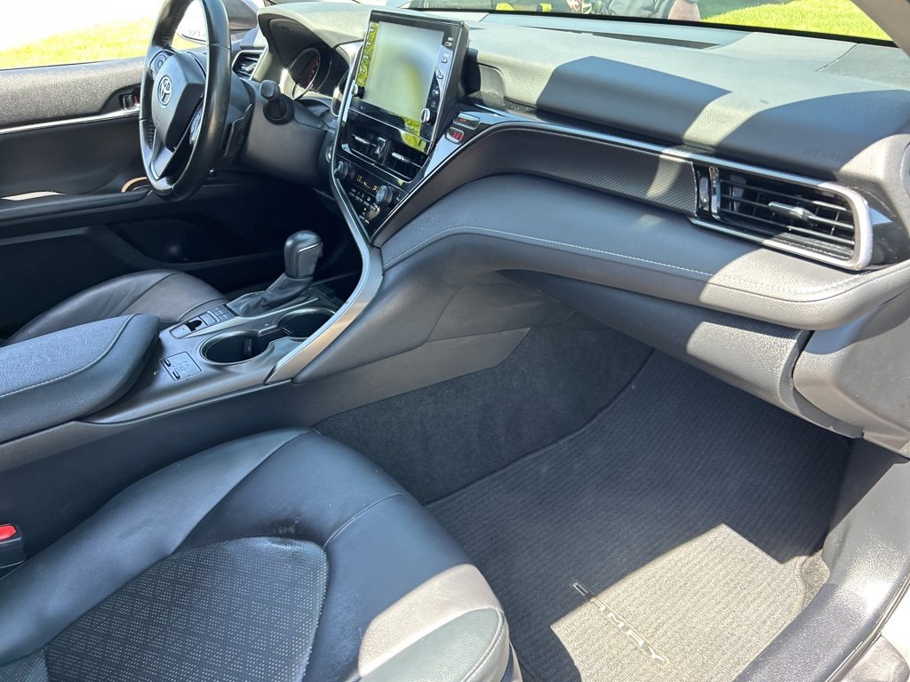 Used 2023 Toyota Camry XSE image 16