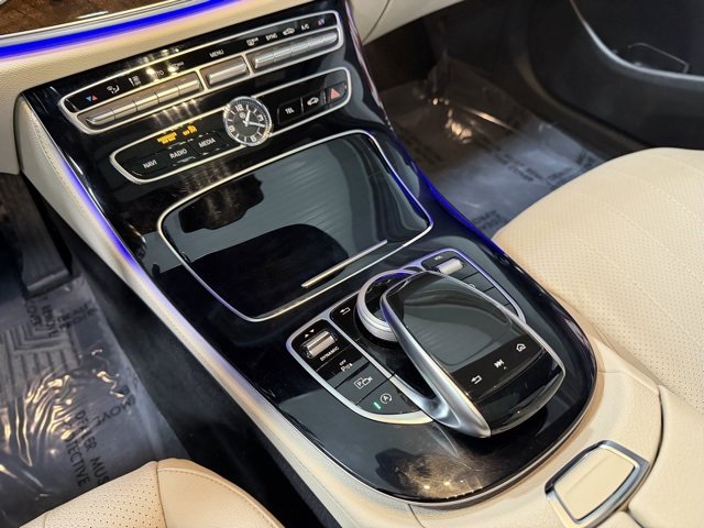 Used 2018 Mercedes-Benz E 300 E 300 image 16