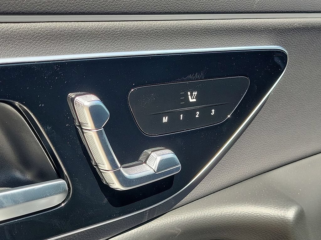 New 2025 Mercedes-Benz E 350 Sedan image 17