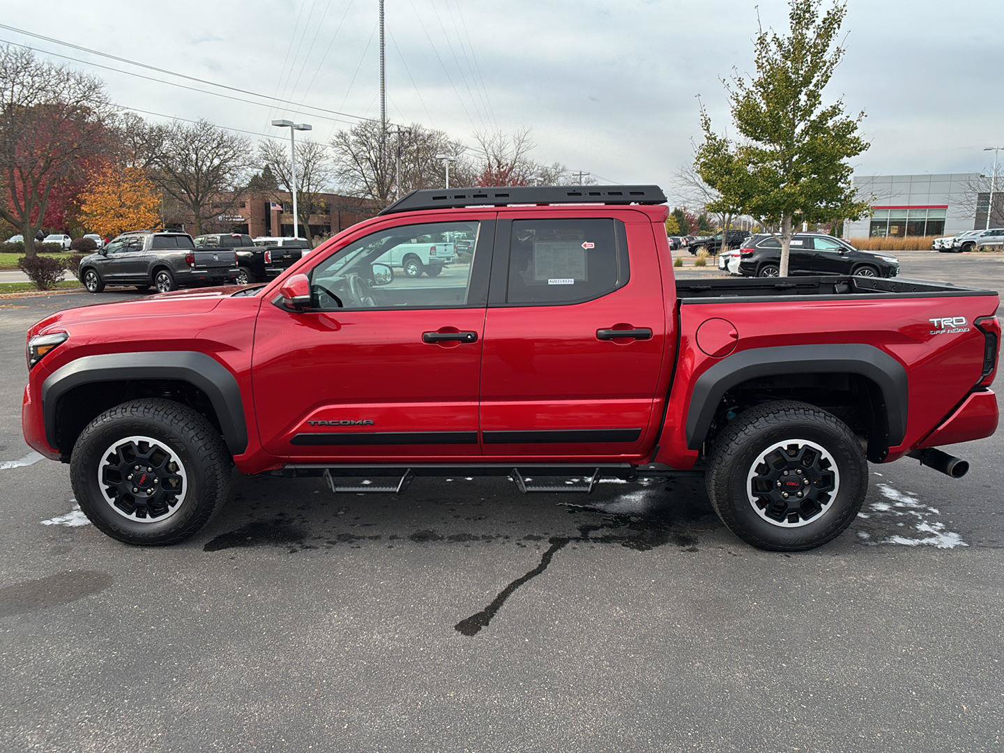 Used 2024 Toyota Tacoma TRD Off-Road w/ TRD Off Road Premium Package AWD/4WD image 18