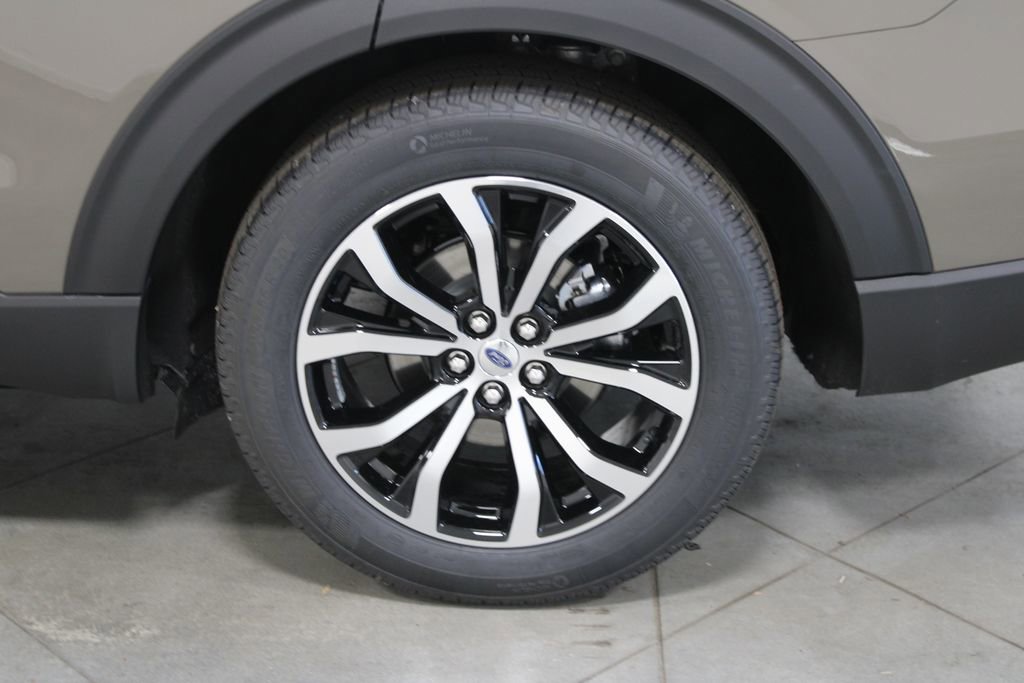 New 2026 Ford Explorer ST-Line image 18