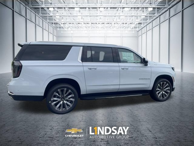 New 2026 Chevrolet Suburban High Country w/ Sun And Tow Package AWD/4WD image 9